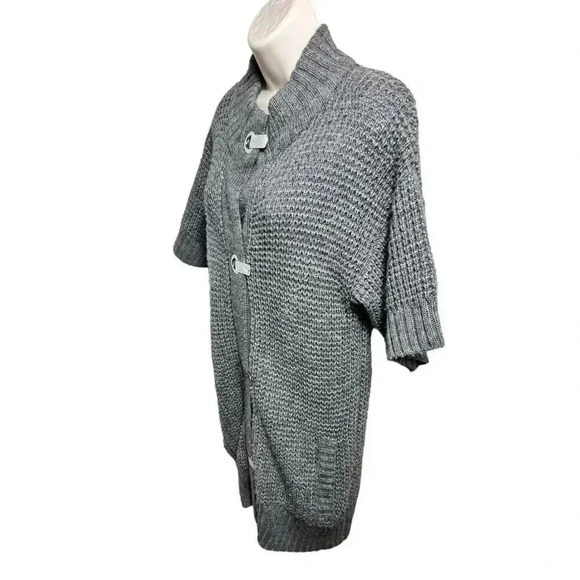Womens Michael Kors Gray Metal Toggle Cardigan Sweater Wool Blend Size M EUC - Picture 2 of 13